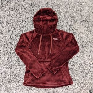 Plush NorthFace pullover